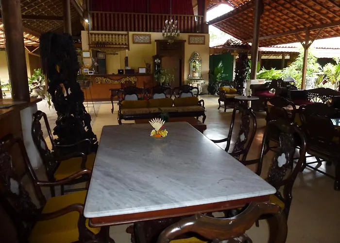 Gazebo Beach Hotel