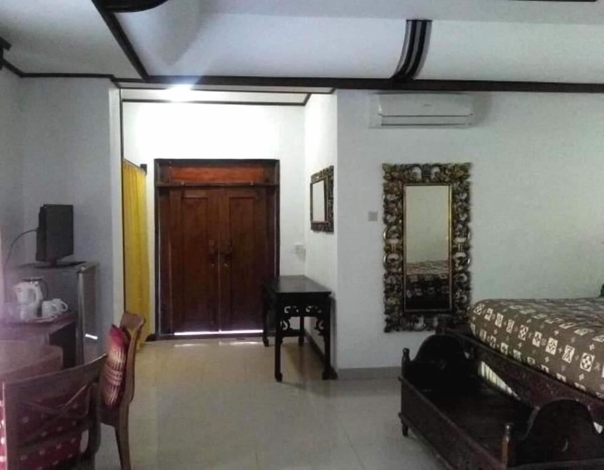Gazebo Vakantiepark Sanur