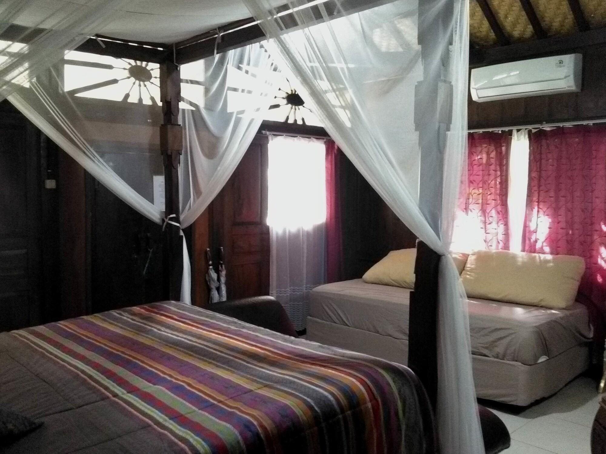 Gazebo Sanur (Bali)