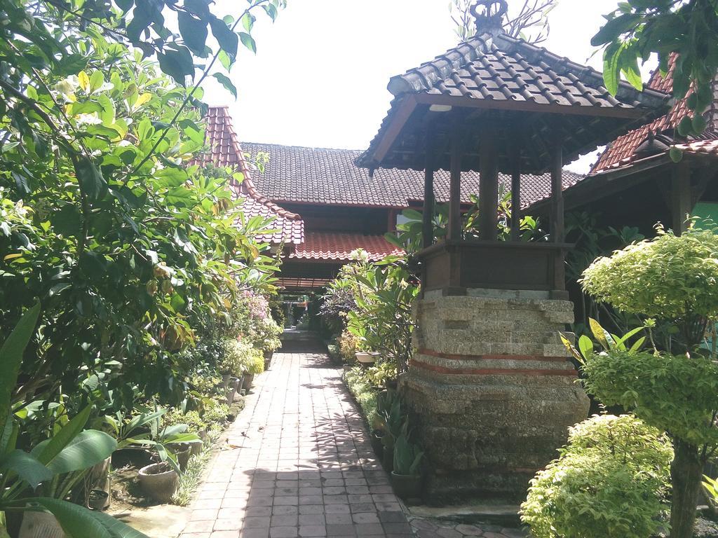 Gazebo 3* Sanur (Bali)